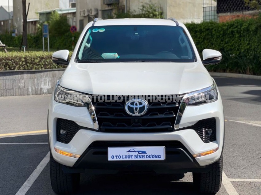 Toyota Fortuner 2.7L 4x2 AT