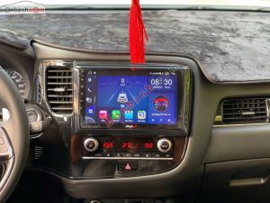 Xe Mitsubishi Outlander 2.0 CVT 2022