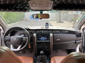 Xe Toyota Fortuner 2.4G 4x2 MT 2019
