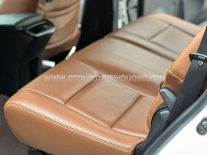 Xe Toyota Fortuner 2.4G 4x2 MT 2019