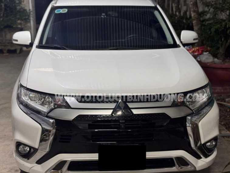 Mitsubishi Outlander 2.0 CVT