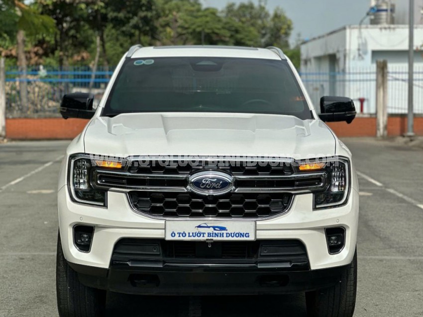 Ford Everest Titanium 2.0L 4x2 AT