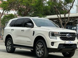 Xe Ford Everest Titanium 2.0L 4x2 AT 2024