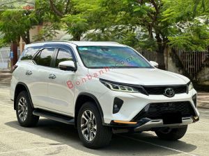 Xe Toyota Fortuner 2.8V 4x4 AT Legender 2021