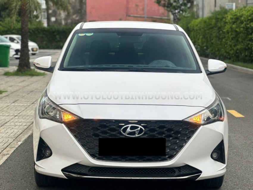 Hyundai Accent 1.4 AT