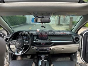 Xe Kia K3 Luxury 1.6 AT 2022