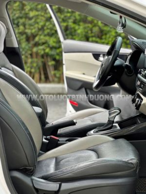 Xe Kia K3 Luxury 1.6 AT 2022