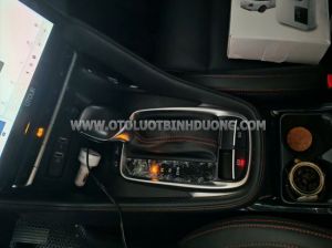 Xe MG ZS Standard 1.5 AT 2WD 2024