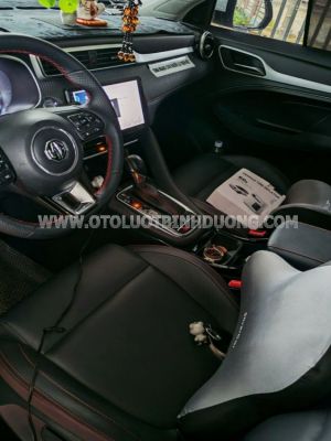 Xe MG ZS Standard 1.5 AT 2WD 2024