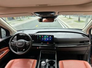 Xe Kia Carnival Signature 2.2D 2025