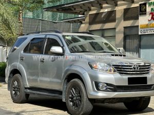 Xe Toyota Fortuner 2.5G 2015